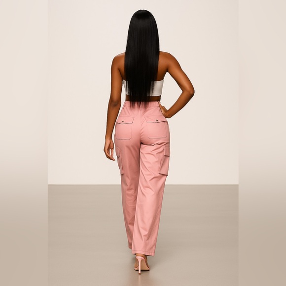 💞 Barbie Luxe Cargo Pants - Picture 5 of 8